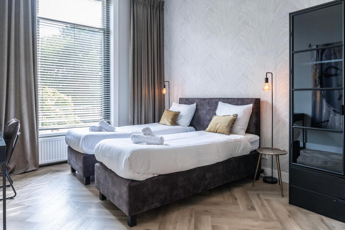 טילבורג Xxl Loft With Bath Located Stadsvilla מראה חיצוני תמונה